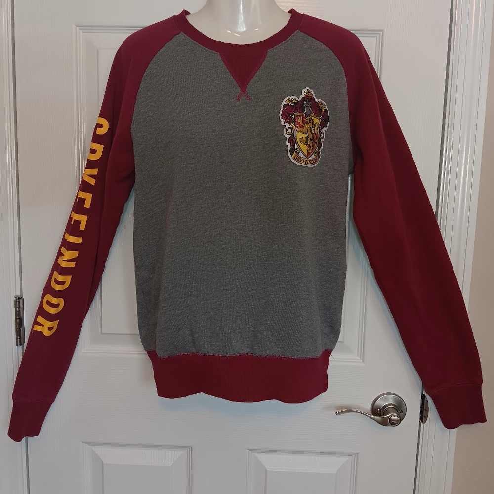 Wizarding World Of Harry Potter Women's S  Harry Potter Sweatshirt Red Gray